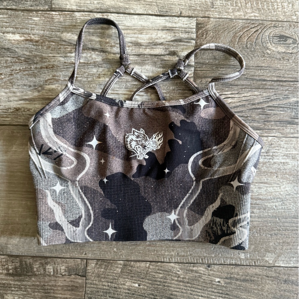 Darc Sport - The Wolf and The Rose- Sports Bra - New W/O Tags